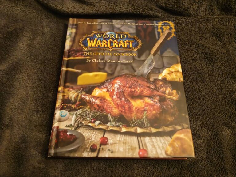 Zdjęcie pokazujące książkę World of Warcraft The Official Cookbook